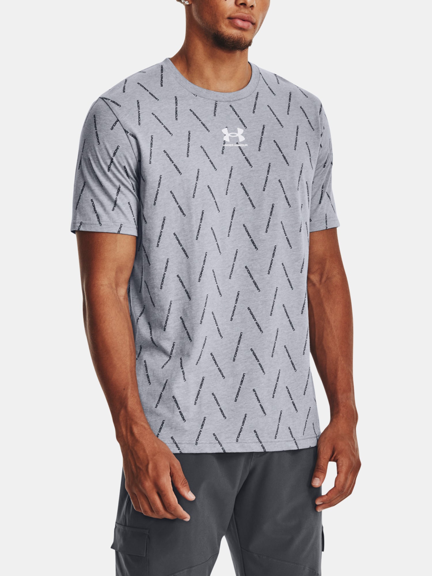 Under Armour UA ELEVATED CORE AOP NEW férfi póló