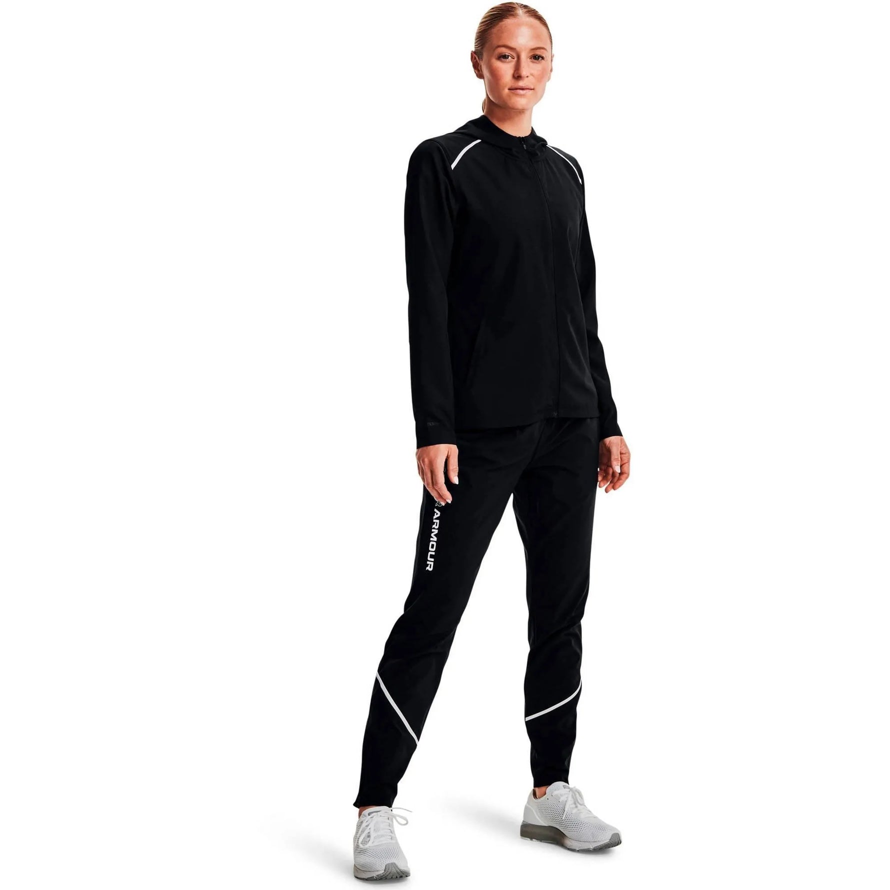 Under Armour UA OutRun the Rain Jacket Kabát - Sportmania.hu