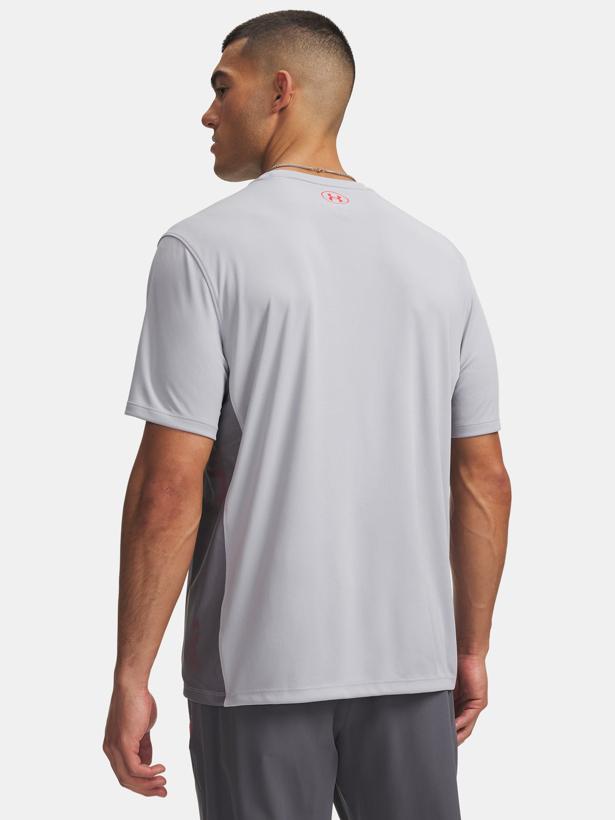 Under Armour UA Tech Utility SS szürke férfi póló