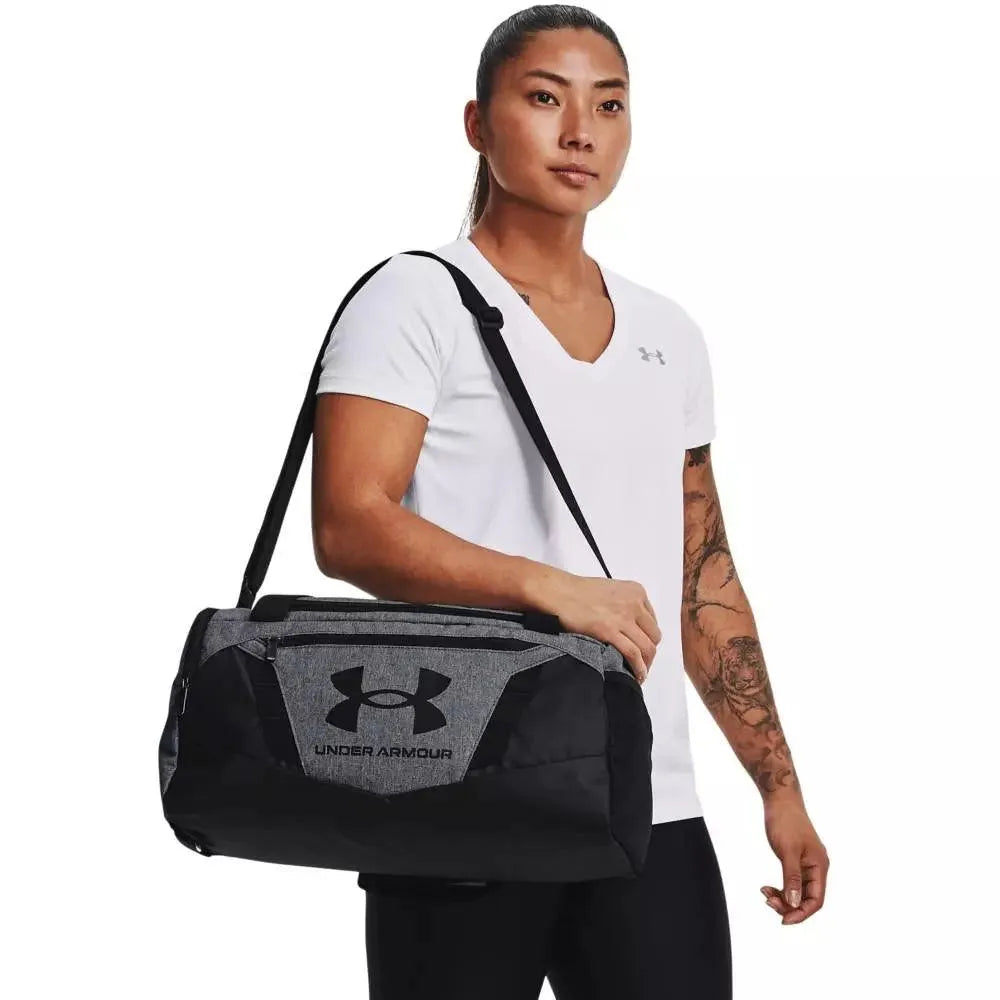 Under Armour Undeniable 5.0 Duffle XS szürke-fekete Sporttáska