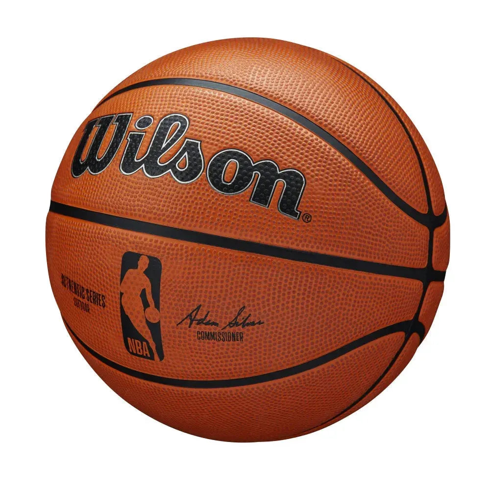 Wilson NBA Authentic Series Outdoor Labda WTB7300XB