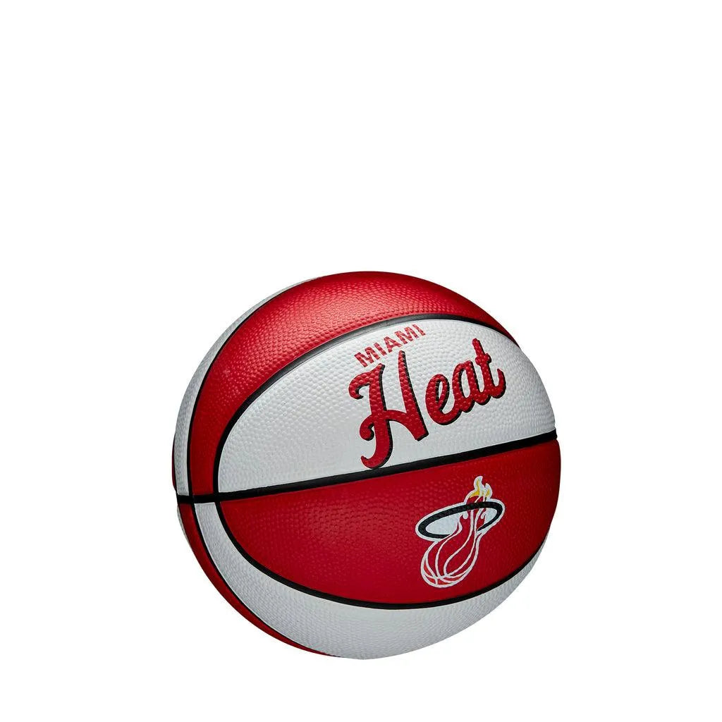 Wilson NBA Miami Heat TEAM RETRO mini kosárlabda - Sportmania.hu