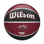 Wilson NBA Miami Heat TEAM TRIBUTE Kosárlabda - Sportmania.hu