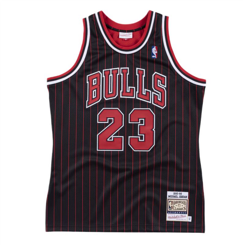 Mitchell & Ness Michael Jordan Chicago Bulls 1995/96 Authentic Jersey - AJY4AC18126-CBUBLCK96MJO fekete mez