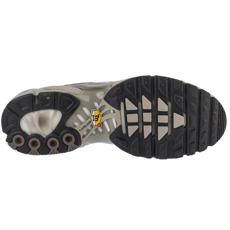 Nike Air Max Plus M IB7679-200 shoes Cipő