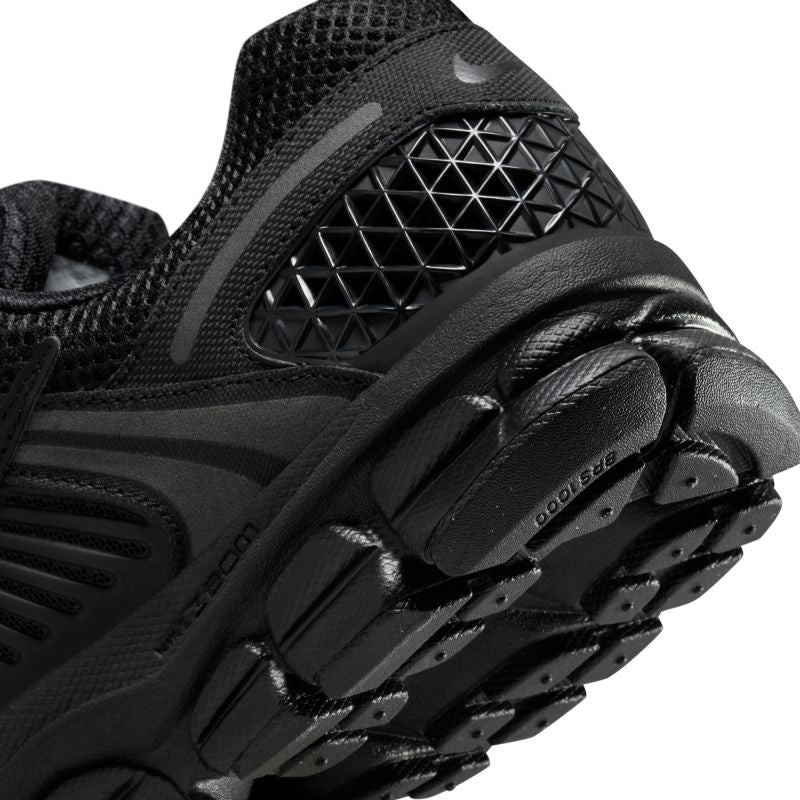 Nike Zoom Vomero 5 (Bv1358-003) fekete utcai cipő