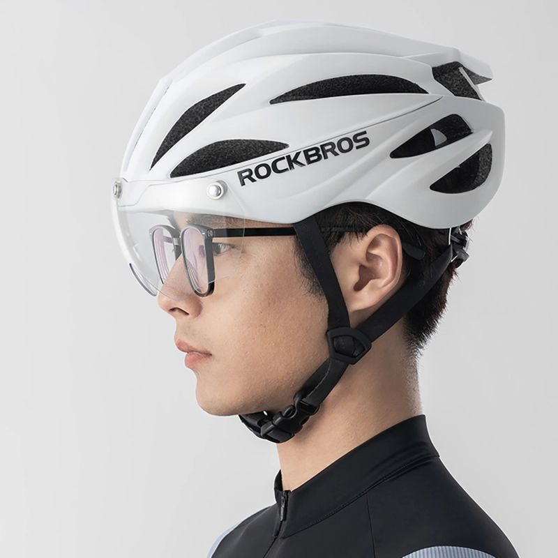 Rockbros Bike Helmet with Visor, Detachable UV Goggles, Unisex, Glossy - White biały helmets, glasses, training equipment