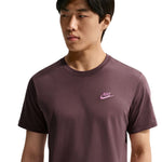 Nike Men's Club Tee barna póló