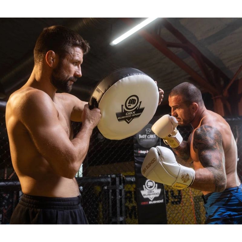 DBX Bushido Round and lightweight training shield | TO-White czarna training equipment, shields