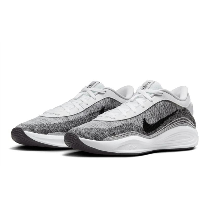 Nike Gt Hustle Academy shoes