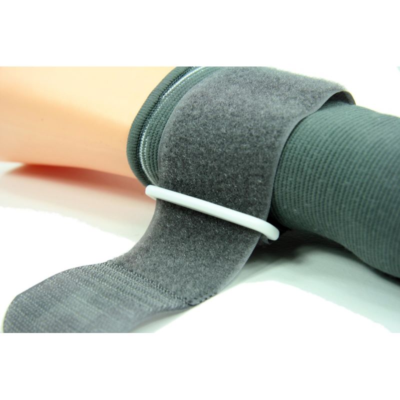 Body Sculpture Hand cuff BNS 002 szürke kötött sapka BNS002L