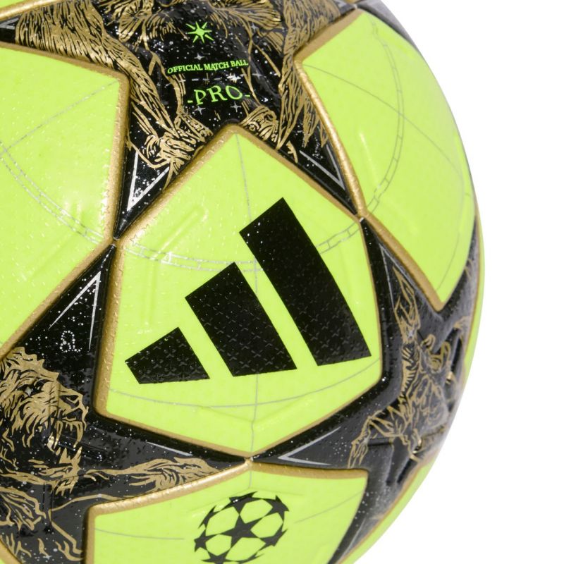 adidas UCL Pro 25/26 Winter JP1545 Football Labda