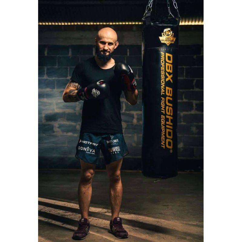 DBX Bushido 140 cm / EMPTY - Punching bag 140 cm DBX-PB-3 training equipment, punching bags