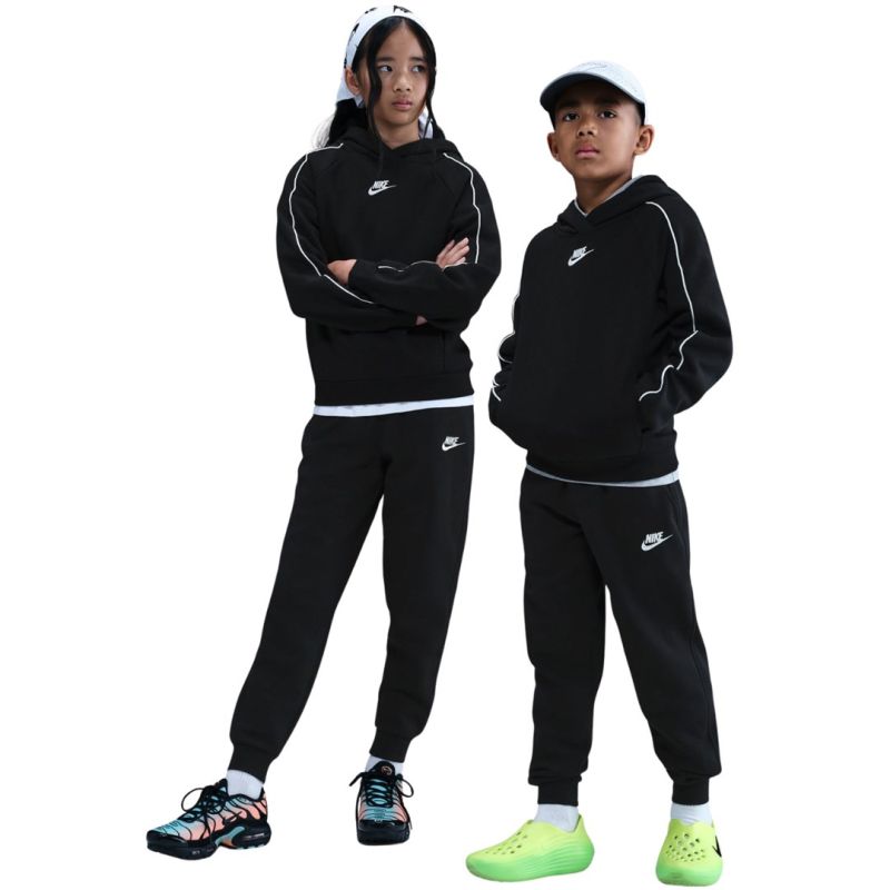 Nike Sportswear Club Fleece Kids Tracksuit 010 fekete nadrág 159616XL