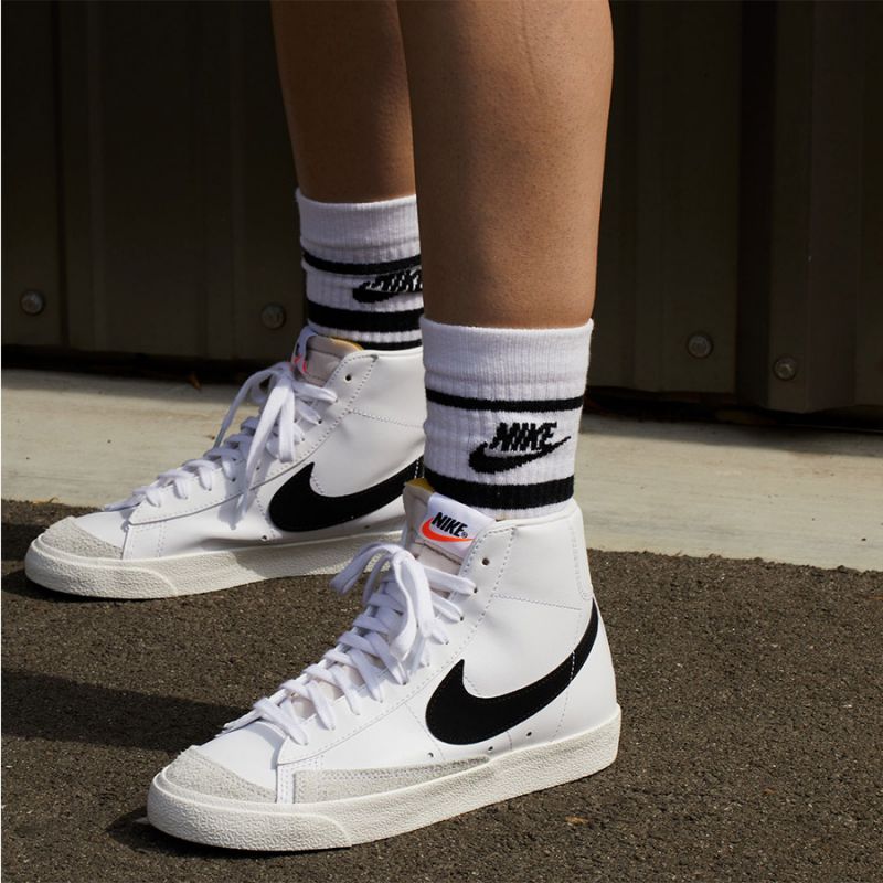 Nike Blazer Mid &#39;77 W CZ1055 100 shoes Cipő