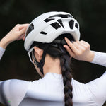 Rockbros LK-15 Carbon Fiber Bike Helmet 58-62cm - White biały helmets, lights
