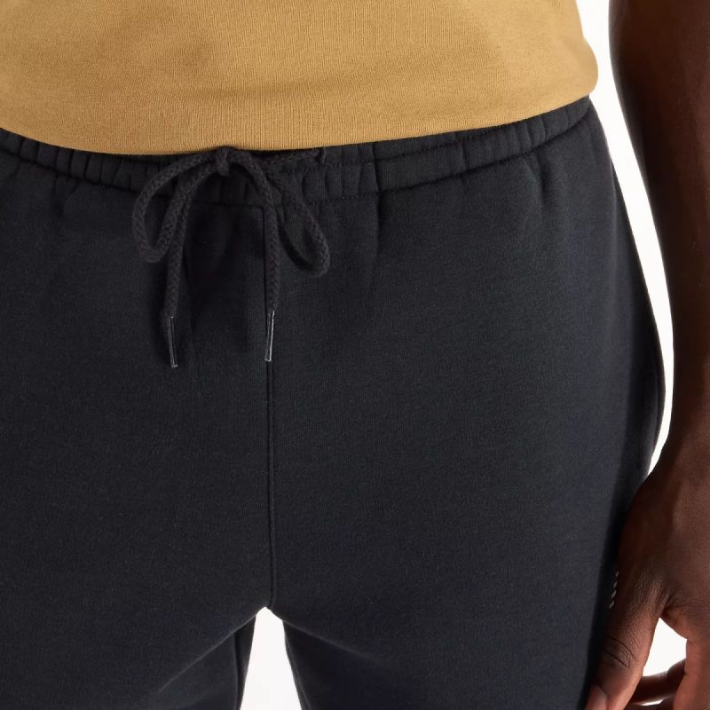 New Balance Sport Fleece Jogger M MP43904BK nadrág