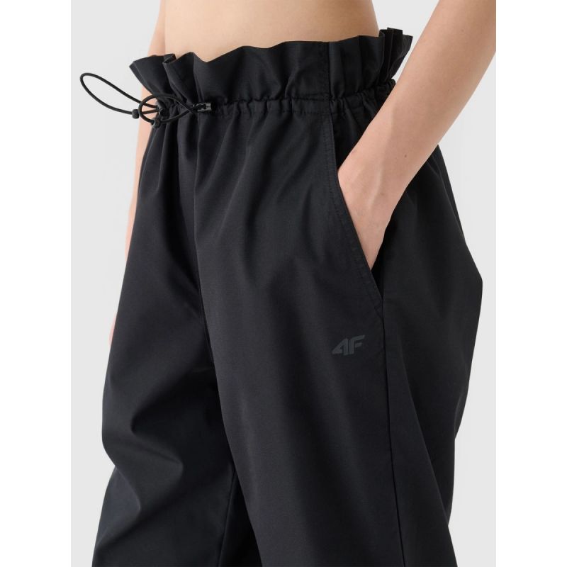 Women's casual oversize parachute 4F 4FRSS24TTROF1330-20S nadrág