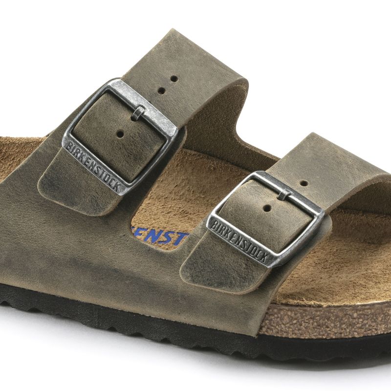 Birkenstock Arizona Soft Footbed Oiled Leather Narrow Faded Khaki Women's/Men's Flip-Flops for narrow feet oiled leather (1019377) cipő