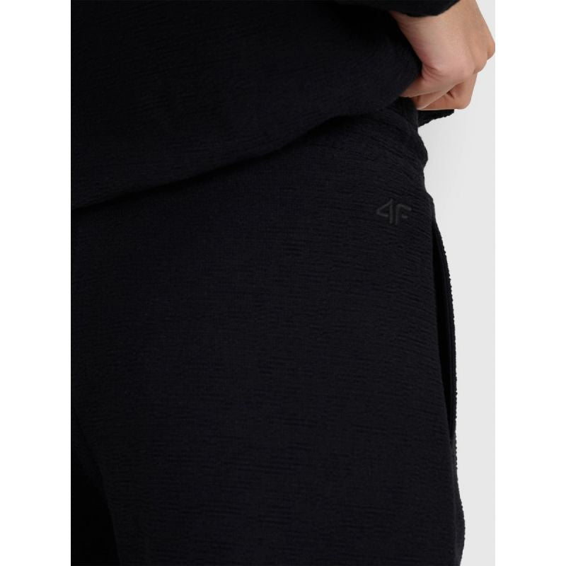 Women's 4F 4FRAW25TTROF1669-20S structured knit sweatpants melegítőnadrág