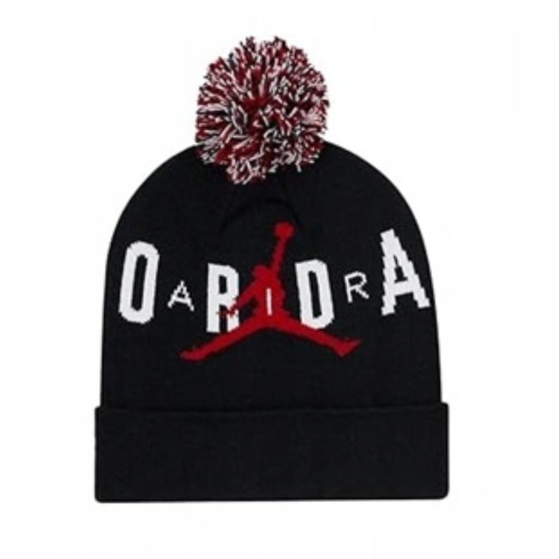 AIR Jordan Youth Set Winter Hat + Gloves Essential Pom Beanie Set Black - uniwersalny hats, gloves