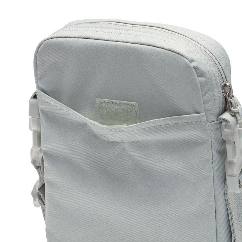 Nike Elemental Premium bag DN2557-034 Kiegészítők