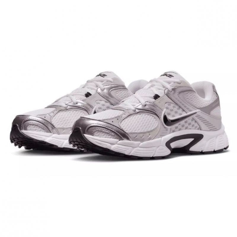Nike Men's V5 RNR cipő