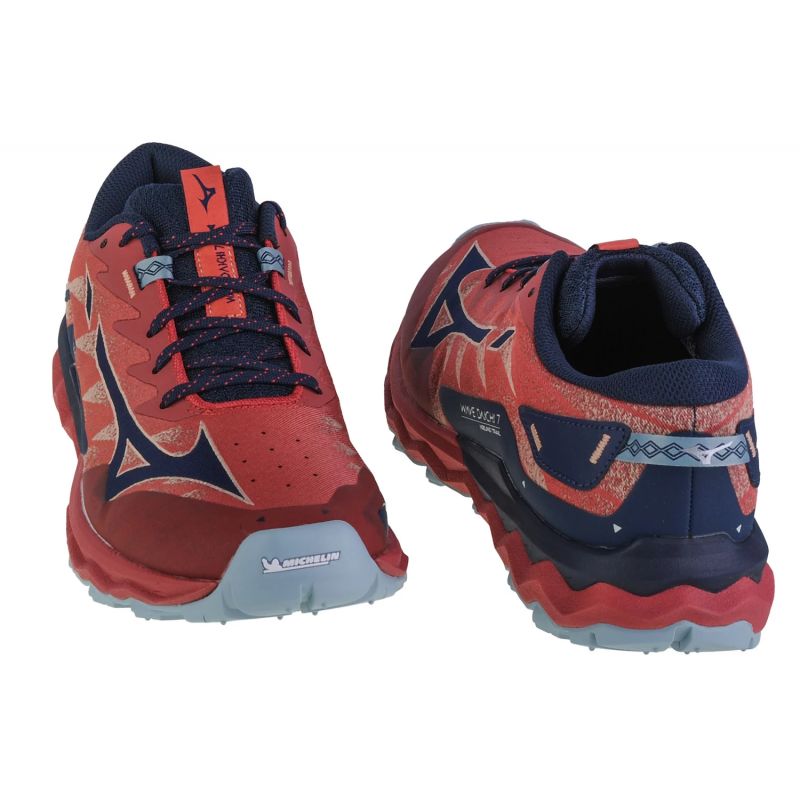 Mizuno Wave Daichi 7 M J1GJ227133 shoes Cipő