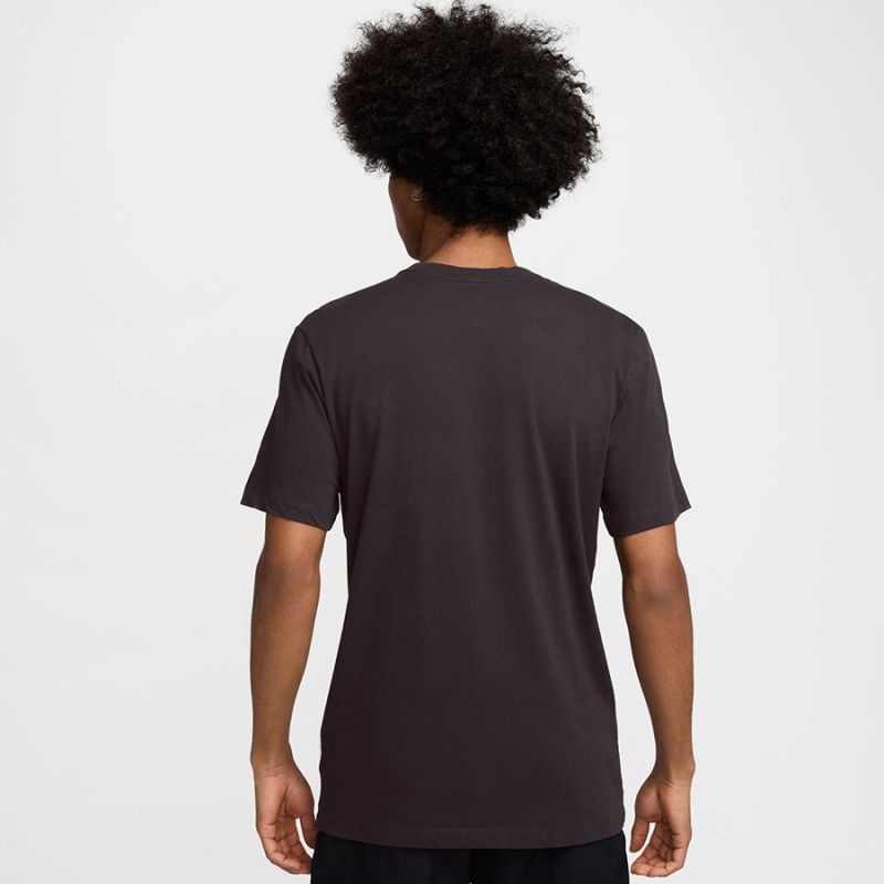 Nike SPORTSWEAR graphics T-shirt M HQ9264-045 póló