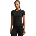 Nike Sportswear Chill Knit Women's T-Shirt FV5508 fekete póló