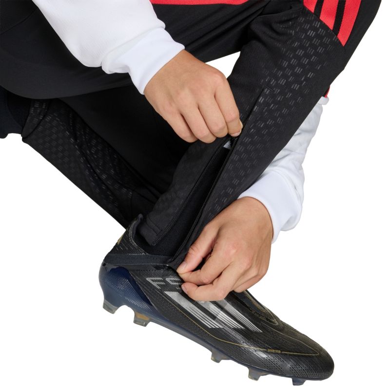 adidas Tiro 26 Competition Training kids' black and red KA5136 104cm nadrág