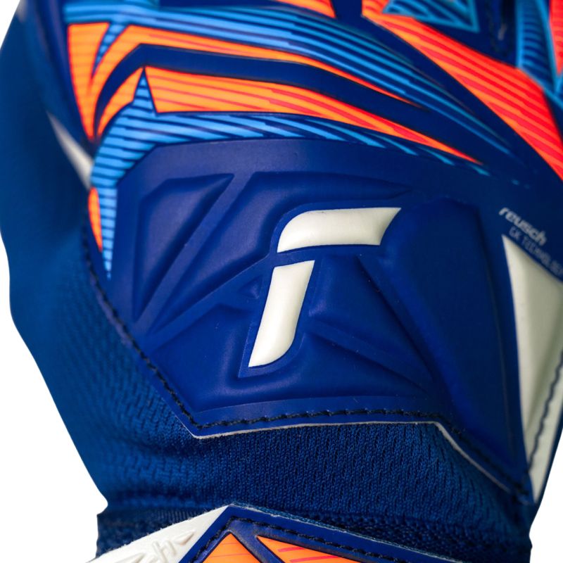 Reusch Attrakt Starter Solid Junior goalkeeper gloves 5672514 kék kapuskesztyű