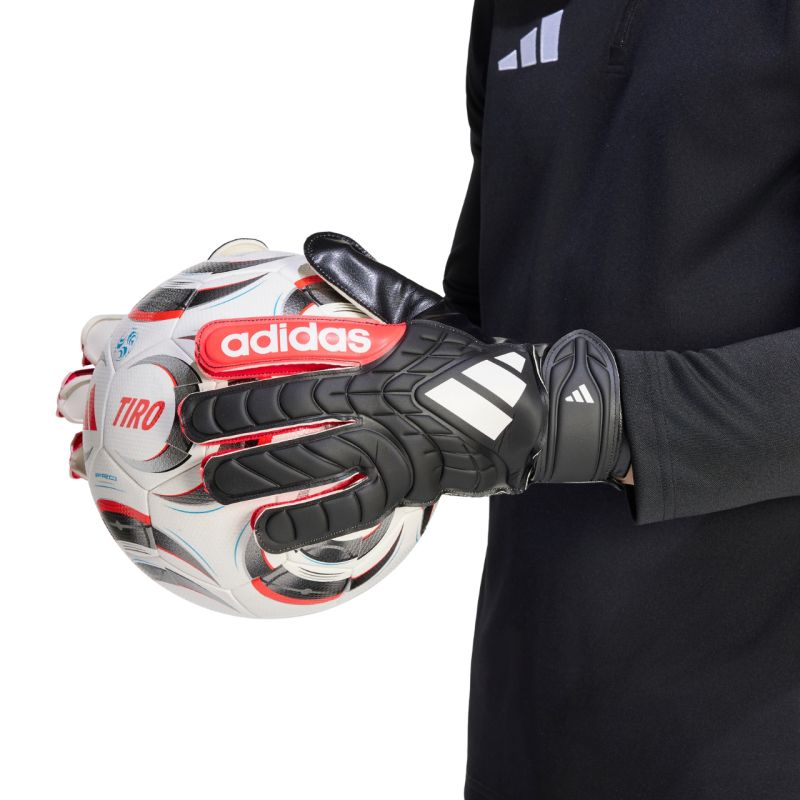 Adidas Copa Club Black and Red Goalkeeper Gloves piros kesztyű KA7805