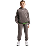 Nike Sportswear Club Fleece Kids Tracksuit szürke nadrág HQ9318289