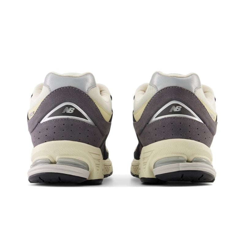 New Balance M M2002RSH sports shoes cipő