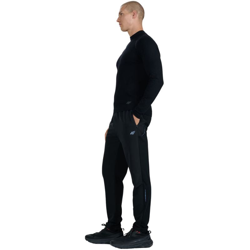 4f Men's trousers FNK M0930 deep black 4FWAW25TFTRM0930 20S Ruházat