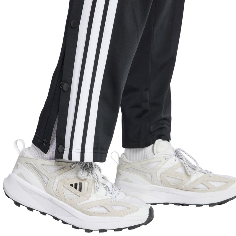 adidas Snap Track Pants M JL8593 Nadrág