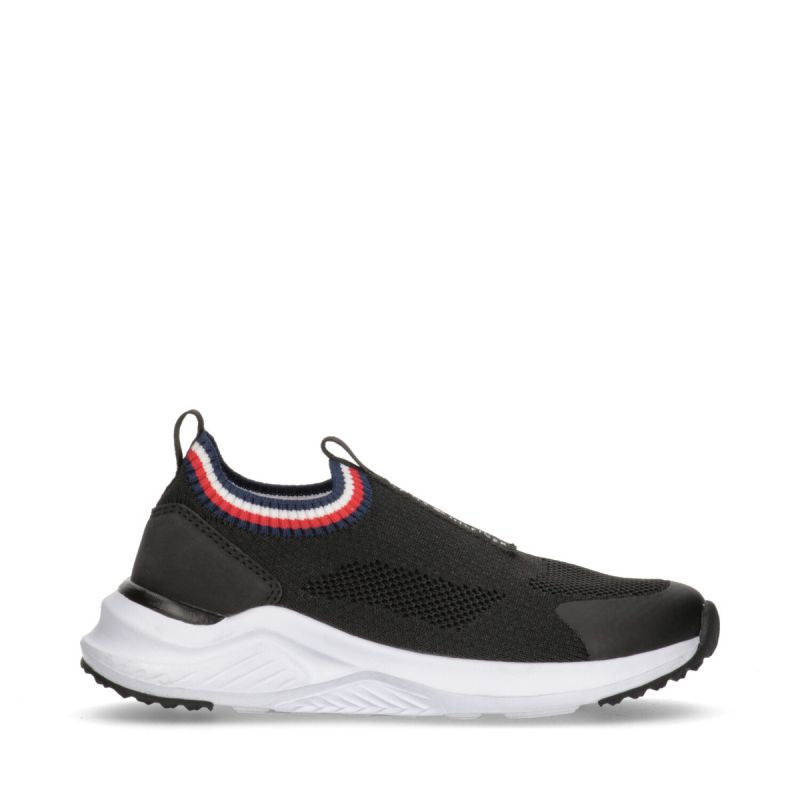 Tommy Hilfiger Low Cut Easy-On Sneaker Black W T3A5-33057-1355999-999 Cipő