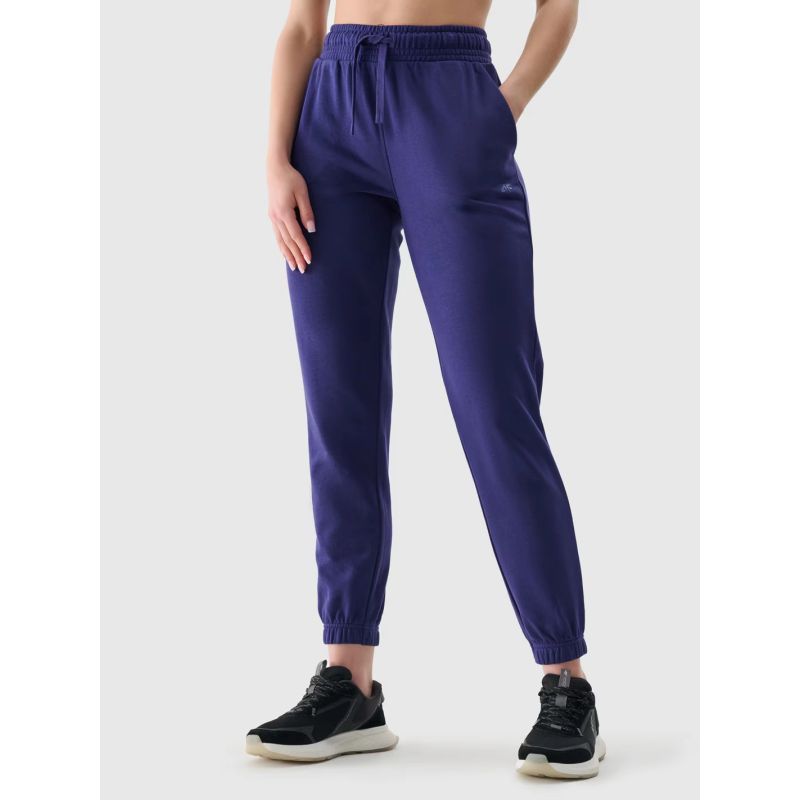 4f Women's jogger sweatpants 4FWMM00TTROF1138-31S General