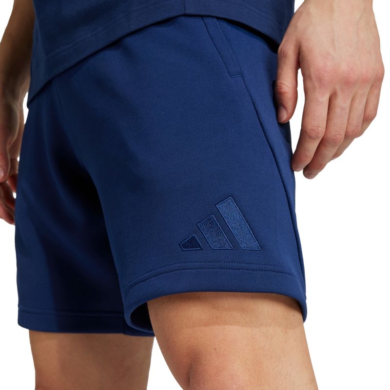 adidas Shorts Tiro 25 Travel M JY5944 nadrág