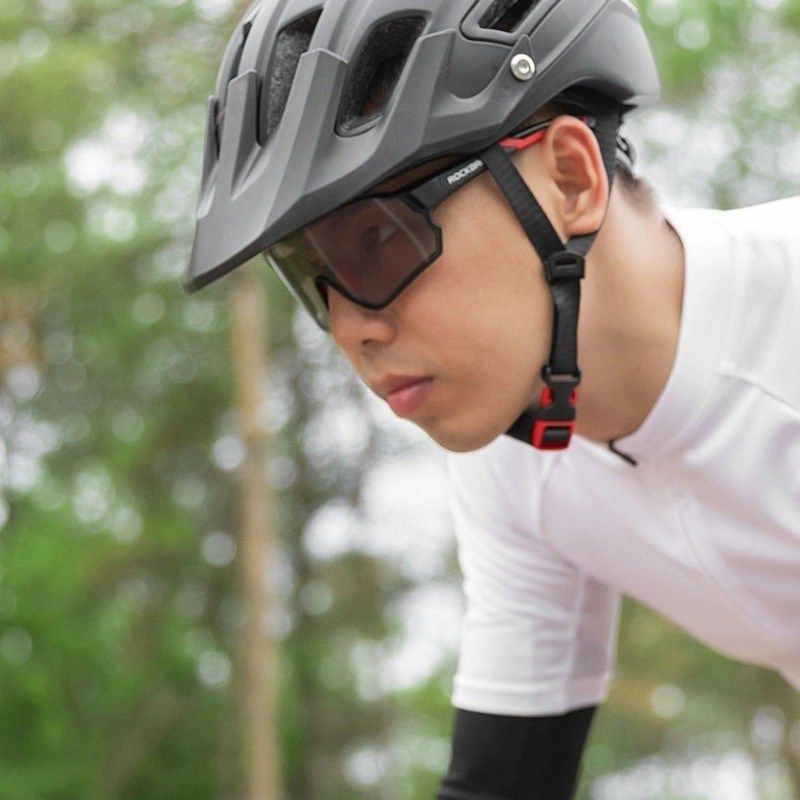 Rockbros 10135 Photochromic UV400 Cycling Glasses - Black and Red piros glasses, training equipment