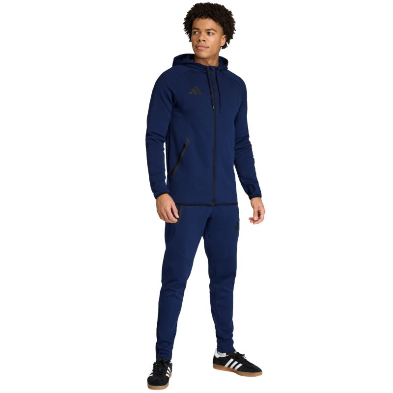 Men's adidas Tiro 26 Travel Sweat Navy Blue KF6073 sötétkék melegítőnadrág