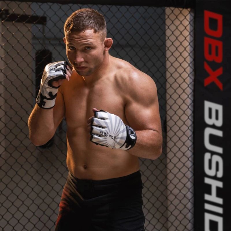 DBX Bushido MMAM Gloves - Japan - Valor Series fekete kesztyű