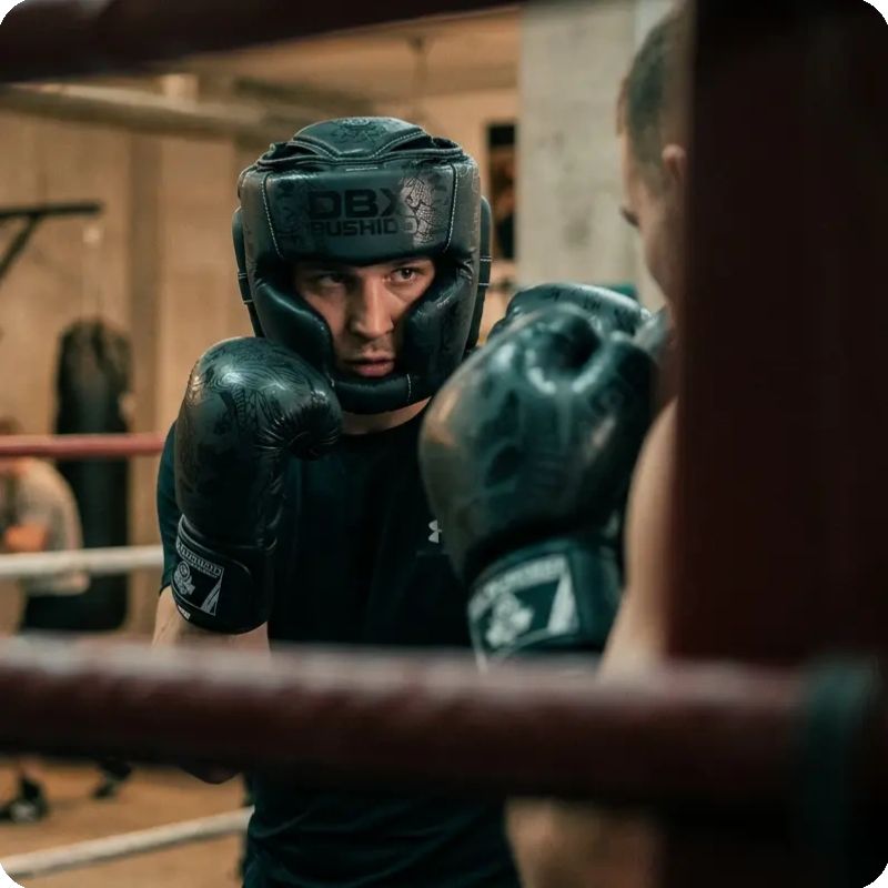 DBX Bushido "Black Dragon" Boxing Sparring Helmet | fekete fejvédő ARH-BlackDragon