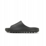 Adidas Men's Yeezy Slide Dark Onyx Slippers - fekete papucs