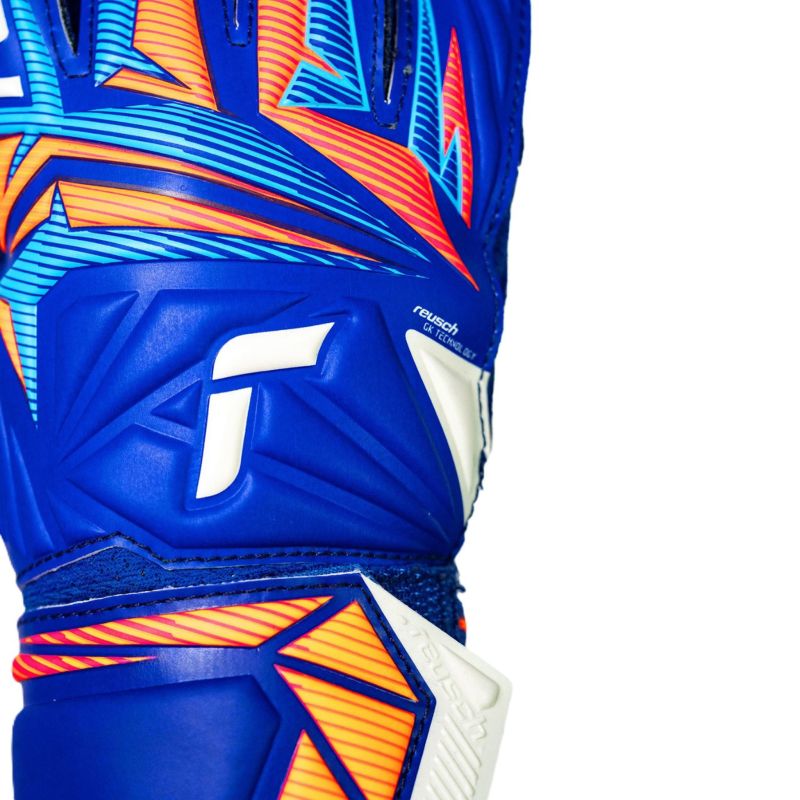 Reusch Attrakt Solid Junior goalkeeper gloves blue 5672515 kék kapuskesztyű