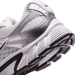 Nike Men's V5 RNR cipő