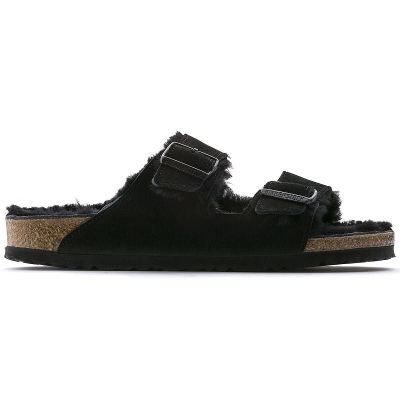Birkenstock Women's slippers insulated with lambswool Arizona VL Shearling Black suede leather regular wide (0752661) cipő