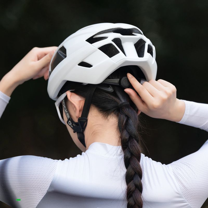 Rockbros LK-15 Carbon Fiber Bike Helmet 58-62cm - Light Gray szary helmets, lights