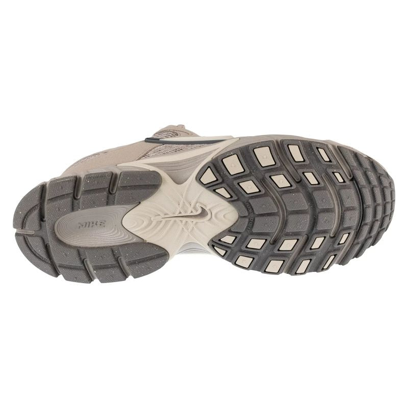 Nike V5 RNR Gray